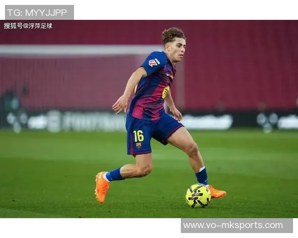 巴萨官方:费尔明右腿比目鱼肌轻微受伤,将缺阵大约两周 巴萨官方:费尔明右腿比目鱼肌轻微受伤,将缺阵大约两周